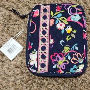 Vera Bradley E Reeder Sleeve Ribbons